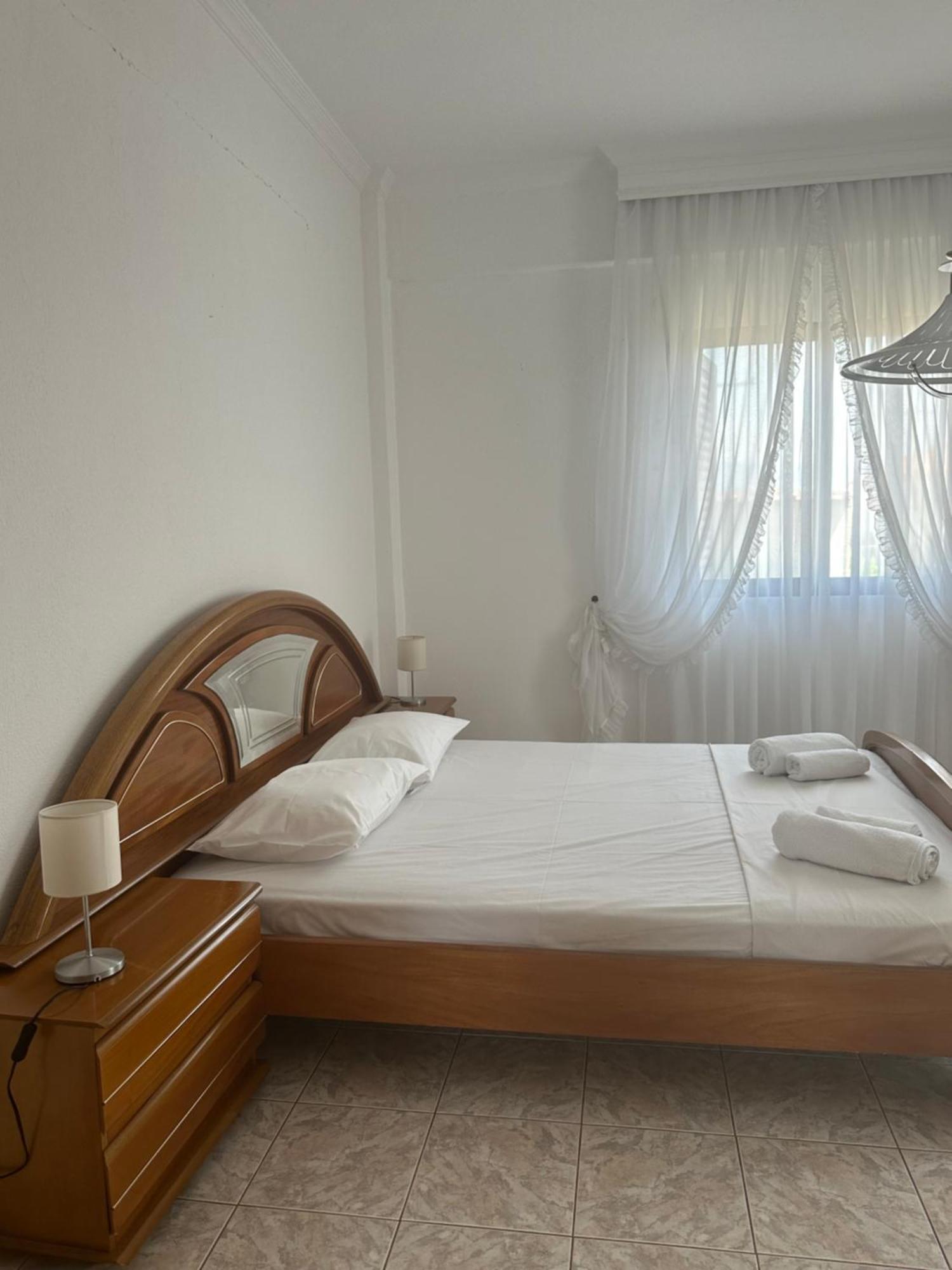 Vrea Home Vrasná Buitenkant foto